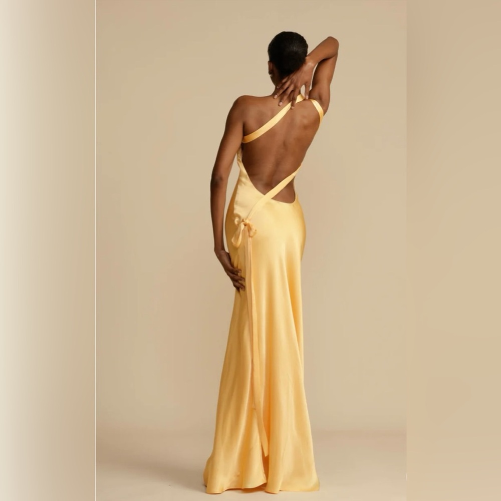 Sleek Maxi Dress